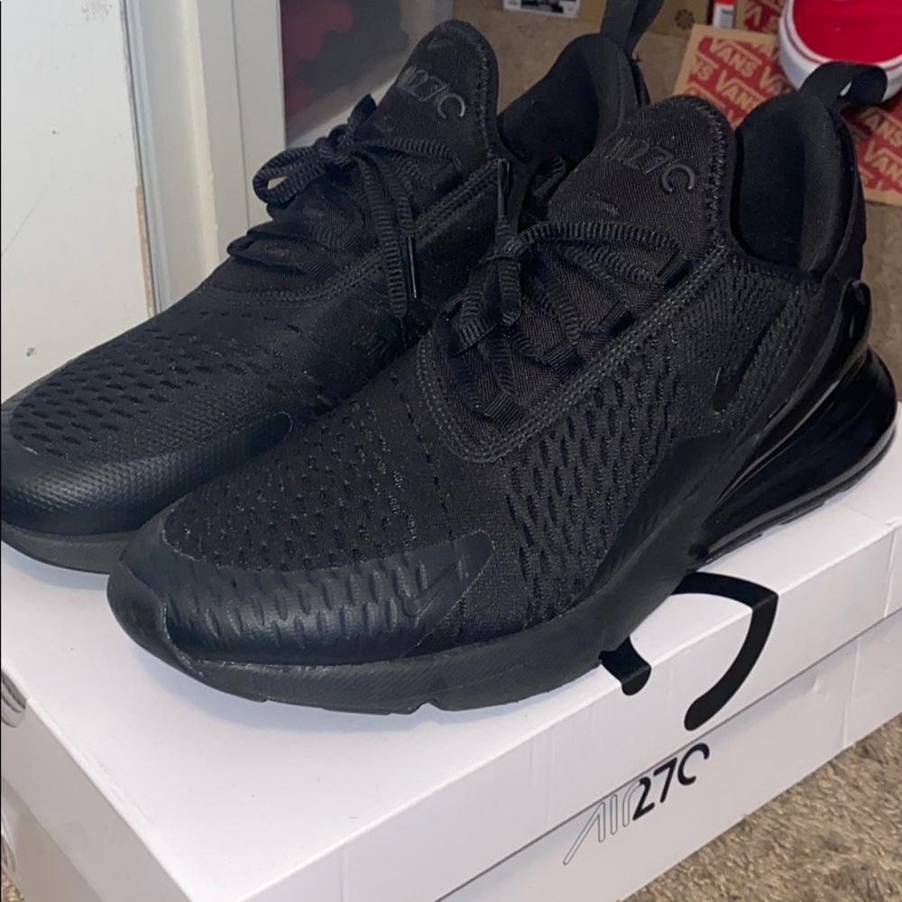 Air Max 270